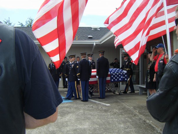 1935779_1249689682837_1701706_n