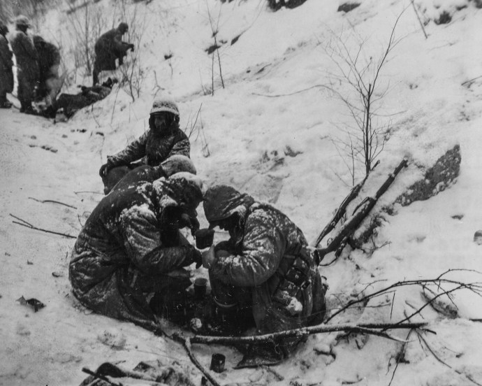 Korean War USMC Series 1st Marine Div Yudam-ni Chosin Campaign 120150 -1